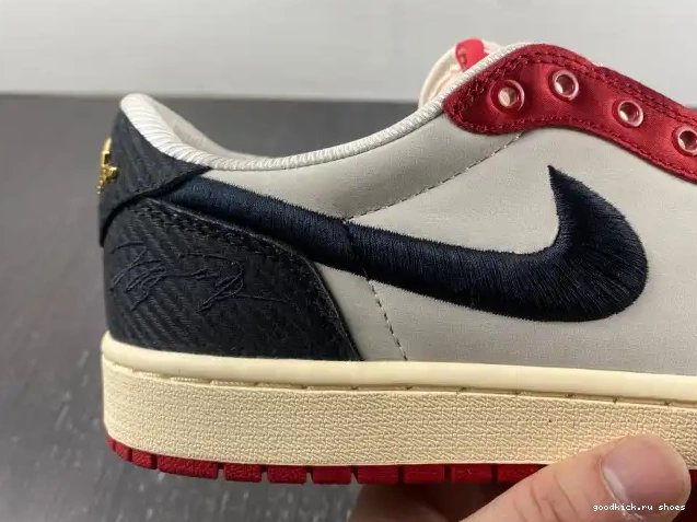 Rep Room Air Low Jordan OG Trophy Away FN0432-100 1 x 0615